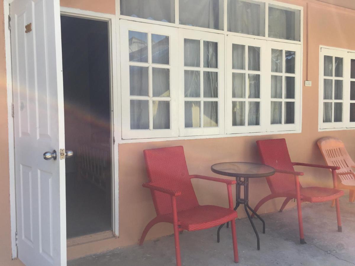Harry'S Beach Club Ban Phe Εξωτερικό φωτογραφία