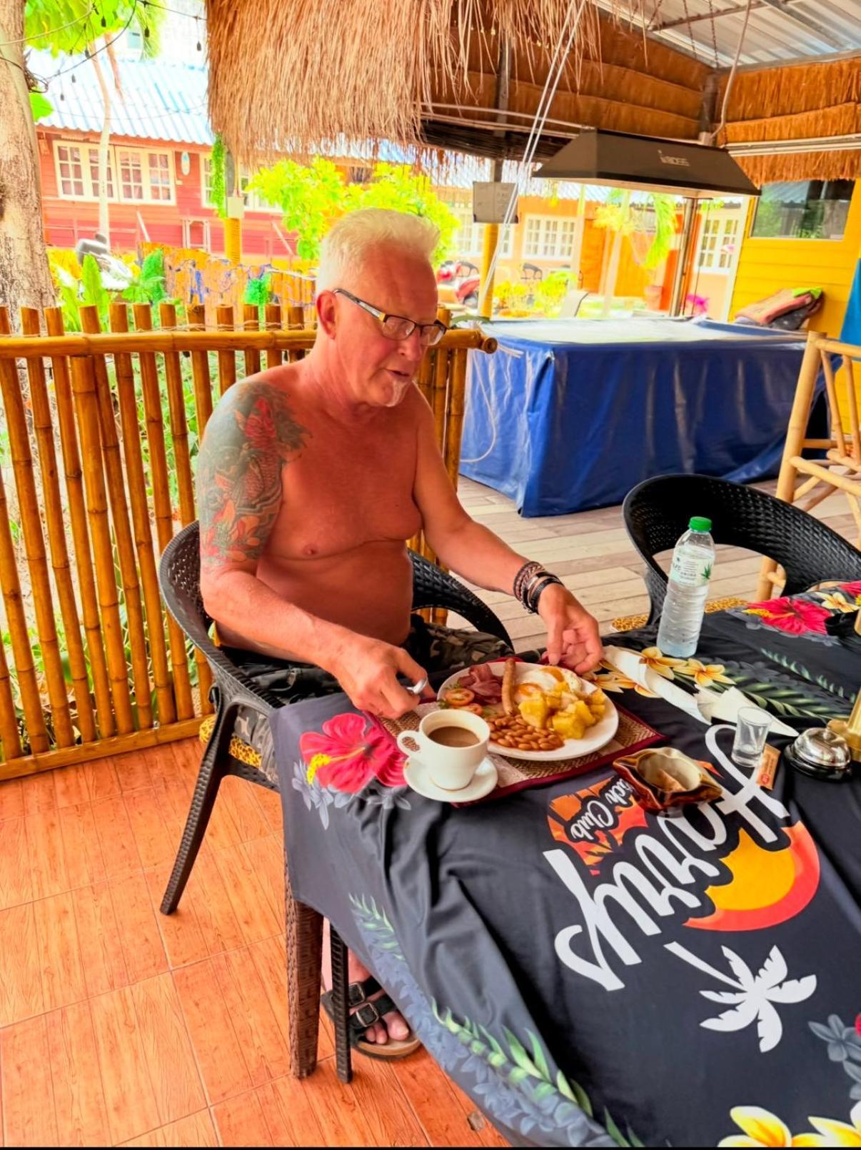 Harry'S Beach Club Ban Phe Εξωτερικό φωτογραφία