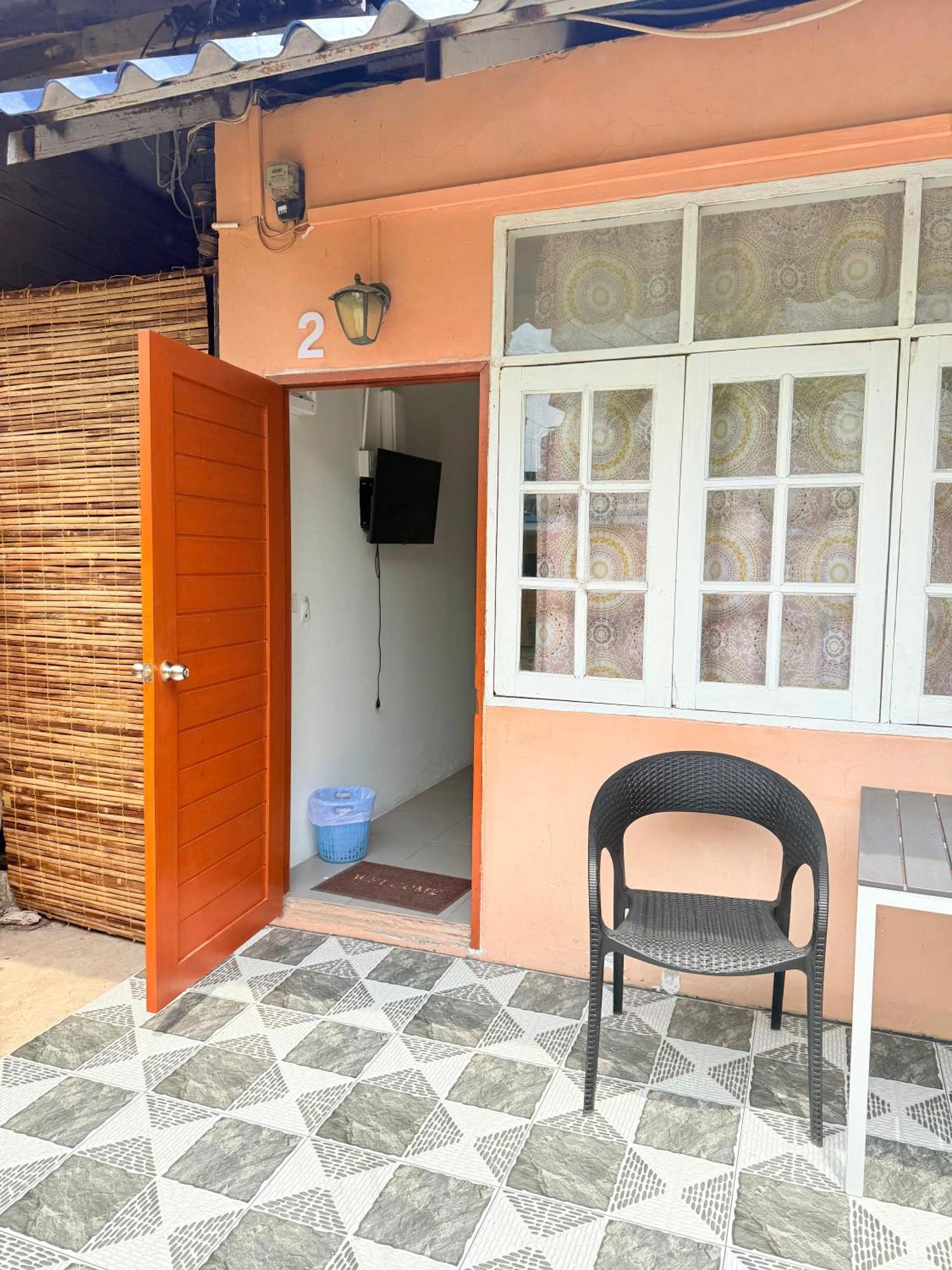 Harry'S Beach Club Ban Phe Εξωτερικό φωτογραφία